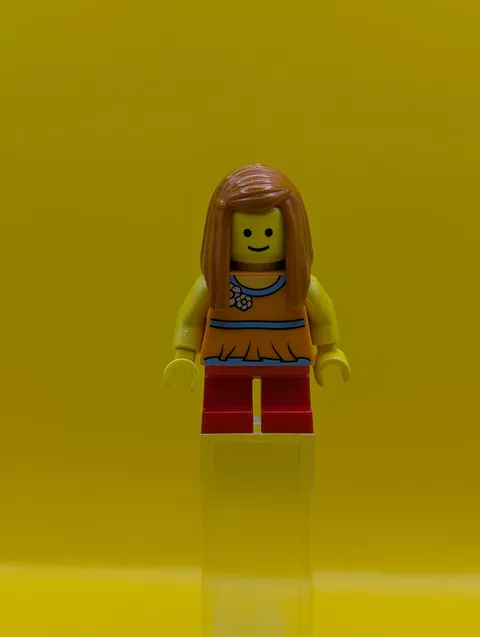 Child Girl twn161 Orange Top City Minifigure Lego