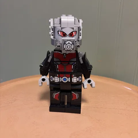 LEGO Giant-Man Figure - 76051 Ant-Man MARVEL Airport Battle 5 1/2” Tall