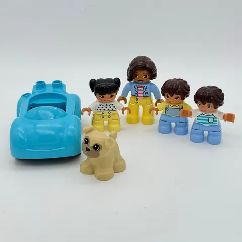 LEGO Duplo People Blue Car Mom Three Kids Dog Set of 6 Little People