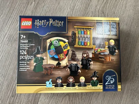 LEGO Harry Potter Hogwarts Castle Sorting Hat Ceremony 76460 