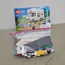 LEGO City (60283) Holiday Camper Van 100% Complete Set With Instructions