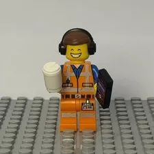 LEGO Emmet Minifigure The LEGO Movie 2 Headphones Coffee Genuine Complete Rare