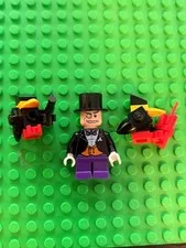 LEGO Batman The Penguin Minifigure Short Legs The Batcave 7783 bat010