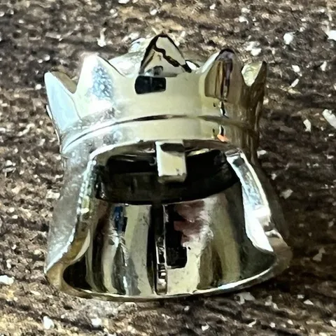 Lego kings crown gold metallic 2010 Rare Lego piece