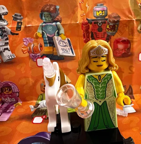 LEGO Minifigures Series 29 Unicorn Elf, photos are display, comes sealed.