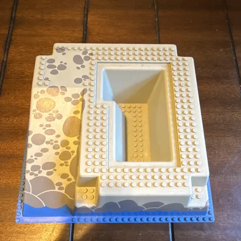 LEGO 6256 Printed Rock Pattern Raised Baseplate White/Gray w/ Blue Plate