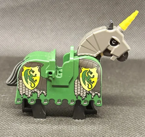 Authentic LEGO Castle Dragon Knights Horse w/ Green Barding & Unicorn Horn