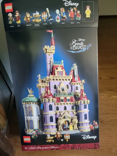 Lego Disney Beauty and the Beast Castle / AUTHENTIC, PARTIALLY USED, EUC 