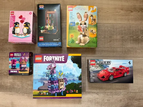 6 Lego Sets NES in box lot sealed (40698, 40886, 31162, 40728, 77071, 76934)