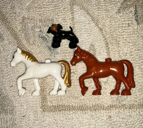 Lego Duplo Lot Of 3 Horse Horses dog White Brown Black Gold Mane