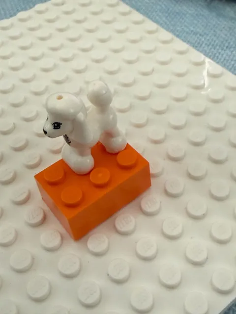 LEGO Poodle Puppy Figure – White with Bandana, Painted Face