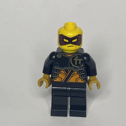 LEGO Ninjago Dragons Rising Season 2 Cole Ninja Minifigure Mini Fig Figure