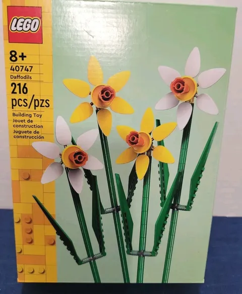 Lego Botanicals Daffodils Set 40747 Factory Sealed 216 pieces