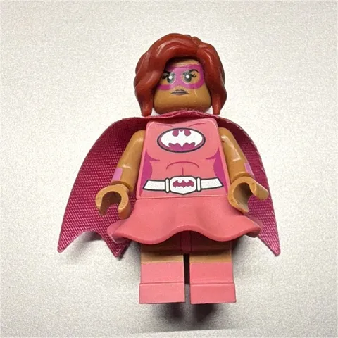 LEGO Batgirl DC Super Hero Girls Minifigure Cape Pink Costume shg009