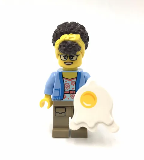 LEGO Egg Lady minifigure Winter 2023 Store Exclusive Chicken