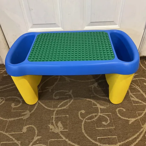 Vtg 1998 LEGO Duplo Lap Building Table Travel Side Storage 25x12x13 - 35 Duplos