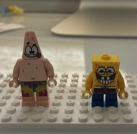 LEGO SpongeBob SquarePants SpongeBob + Patrick Star Minifigures Lot of 2