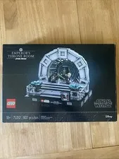 LEGO Star Wars: Emperor's Throne Room Diorama (75352) NIB