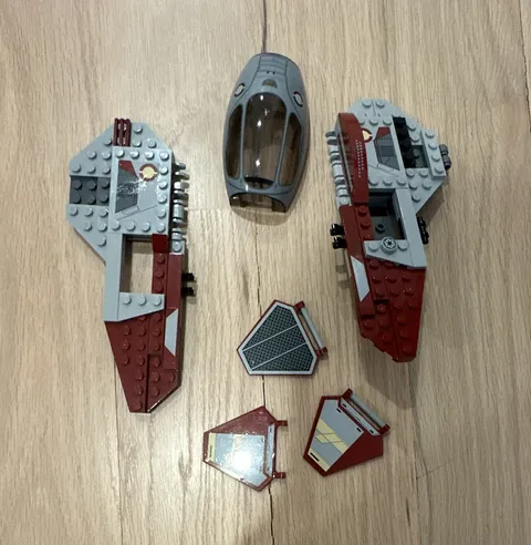 LEGO 75135 Obi Wan star fighter scrap pieces