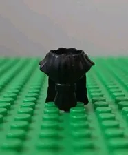 LEGO Dwarf Fantasy Era Castle Minifigure Black Hair & Beard Tied Part # 60750