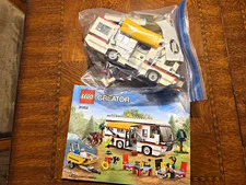 LEGO Creator 3-in-1 Vacation Getaways 31052 Complete Set 792 pcs No Box