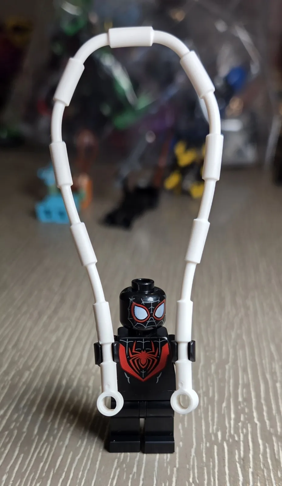Lego Miles Morales Mech minfigure  And web