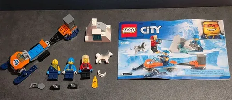 LEGO CITY 60191 - ARCTIC EXPLORATION TEAM-Missing Helmet-READ*