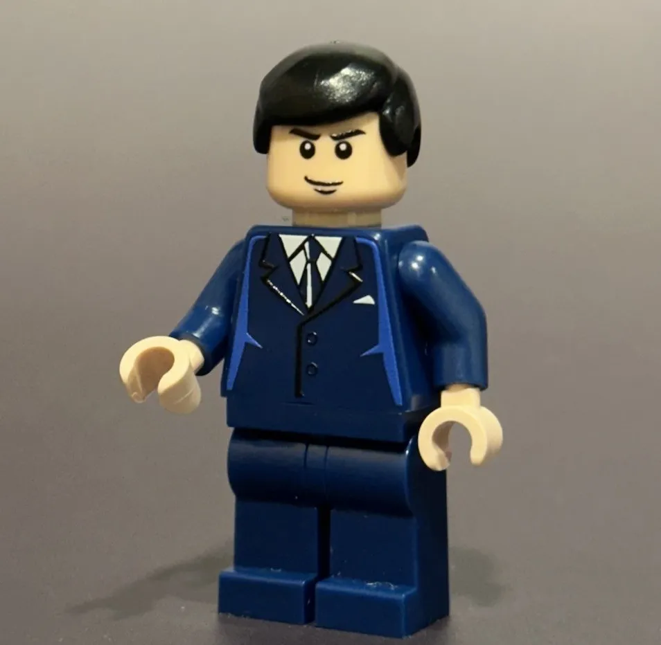 LEGO Batman I Bruce Wayne Blue Suit bat013 From Batcave 7783 2006 (UV PRINTED)