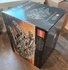 LEGO 75192 UCS Millenium Falcon, 9090+pcs, Sealed, MINT, 100% Complete w/ stand
