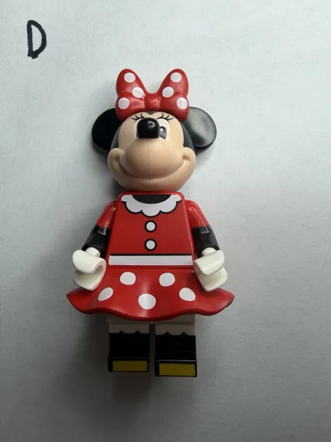 NEW LEGO MINNIE MOUSE Red Polka Dot Skirt 71044 Disney Train and Station