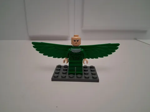 Lego Vulture Minifigure Falcon Wings Marvel Spider-Man 76059 sh0285 