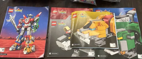 LEGO Ideas: Voltron (21311) / 100% Complete / MM
