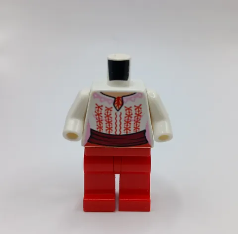 LEGO Minifigure Marion Ravenwood Indiana Jones Torso Legs And Arms