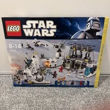 **FACTORY SEALED** LEGO Star Wars 7879 Hoth Echo Base Limited Edition Set
