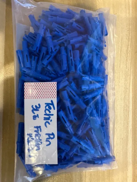 Lego Technic 6558 Blue Technic, Pin 3L with Friction Ridges
