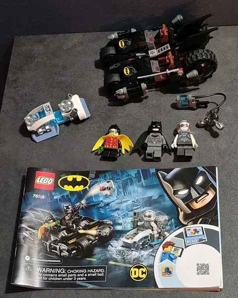 LEGO Super Heroes 76118 Mr. Freeze Batcycle Battle W/Instructions-Missing Pieces