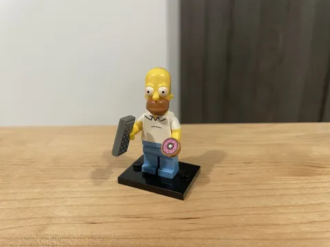 LEGO Simpsons Homer Minifigure Series 1 With Accessories