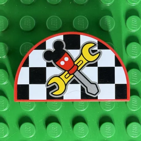 Lego Duplo Disney Mickey's Workshop Red 2x4x2 curved checkered flag tools 10829