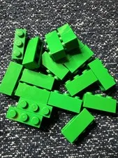 LEGO 3622 Green Brick 1x3 - 17 Pieces