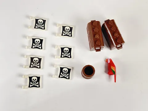 Vintage LEGO Pirates Jolly Roger Flags Small 2x2 Skull Crossbones Lot + Extras