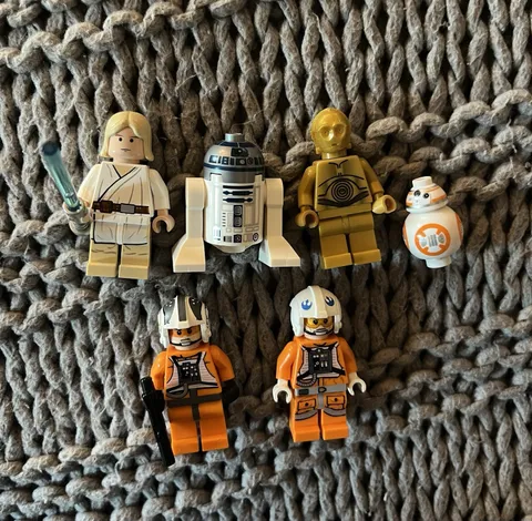 Lego Star Wars Minifigure Lot Luke Skywalker Snow Speeder Pilots R2 C3P0 BB8 Zev