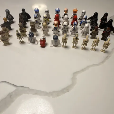 LEGO Star Wars Minifigure Lot Darth Vader R2-D2 Battle Droids Accessories guns