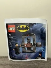 LEGO DC Batman 30726 Bruce Wayne & Batsuit Polybag New Sealed 35 Pieces
