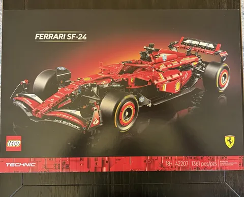 LEGO Technic Ferrari SF-24 F1 Model Car Kit - Building Set for Adults 42207- New