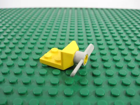1975 LEGO Old Gray Propeller 2 Blade w/Yellow Rotor Holder 430 660 369#3480 3481