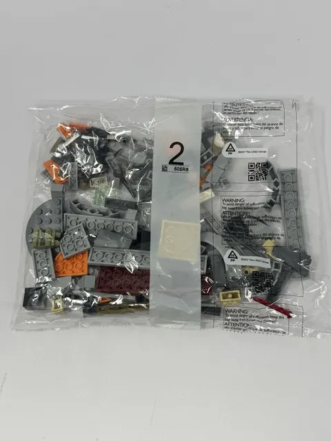 LEGO Star Wars 75202 Defense of Crait Sealed Bag #2 Includes Ematt Minifigure