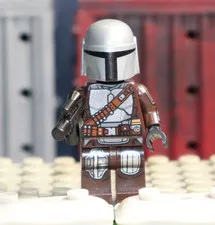 LEGO The Mandolorian Minifigure with Scoped pistol STAR WARS