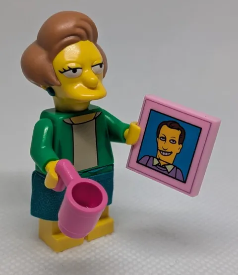 LEGO 71009 The Simpsons Minifigure Series 2 - Edna Krabappel