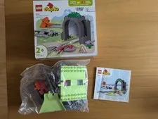 LEGO DUPLO Railway Tunnel and Rails - 10425