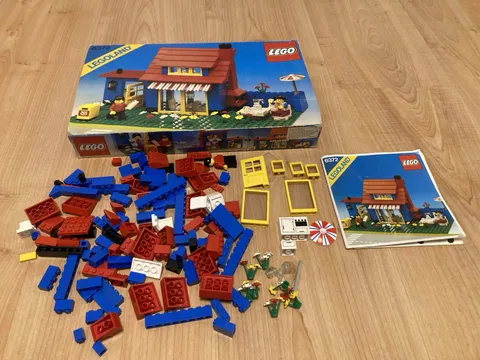 Vintage Lego 6372 Town House with Outer Box and Instructions-